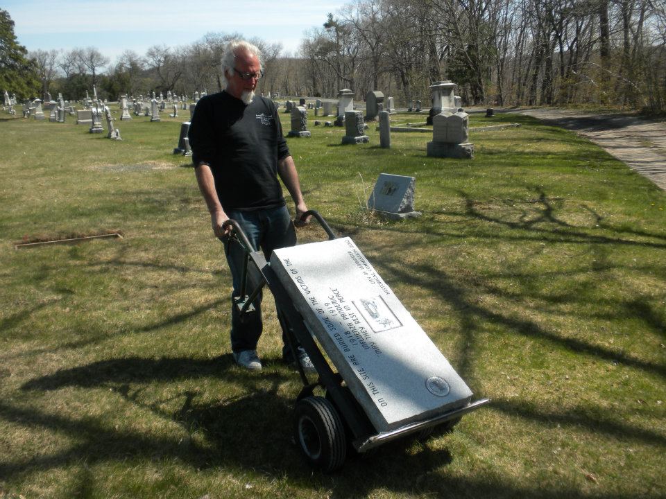 how-long-before-you-can-put-a-headstone-on-a-grave